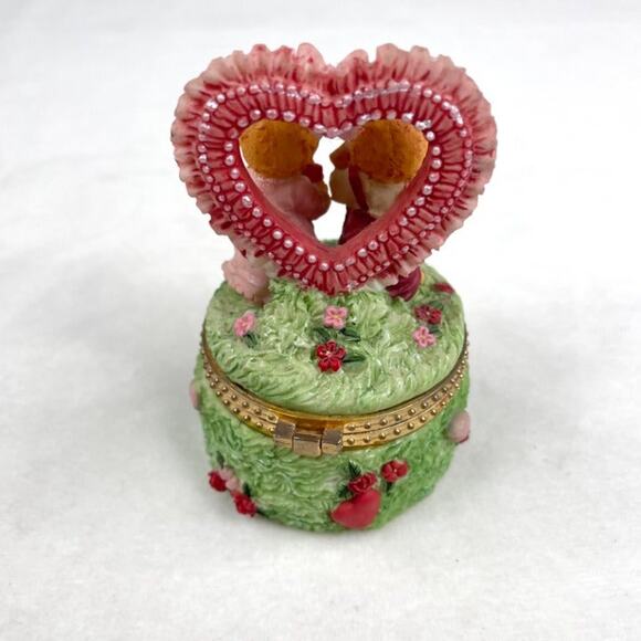 Valentines Mouse Mini Trinket Box - Picture 5 of 7